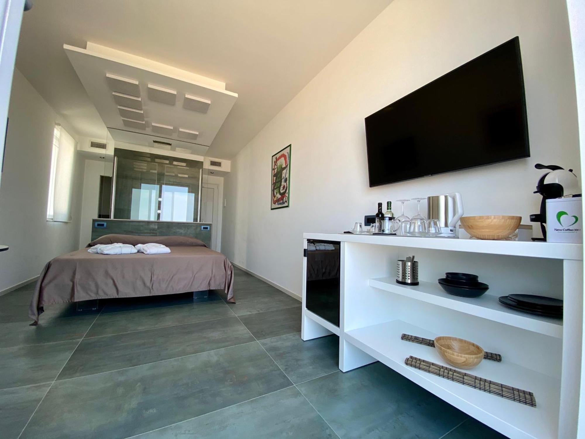 Marina Bay Beach Hotel Peschici Exterior photo